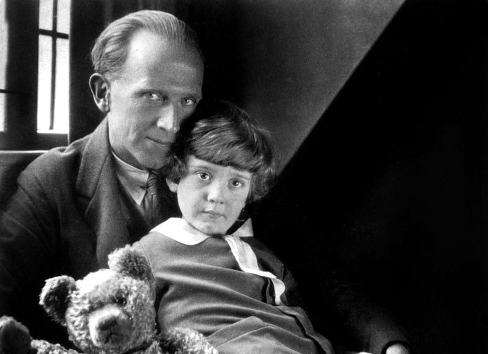 A.A. Milne and son Christopher Robin and his teddy bear in 1926