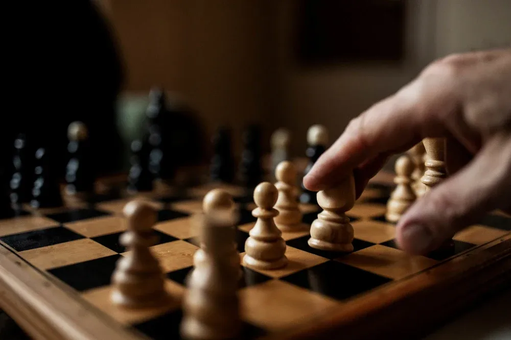 Russian chess player accused of trying to poison opponent