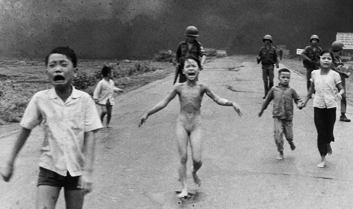 There's a lie behind one of history's most famous photos