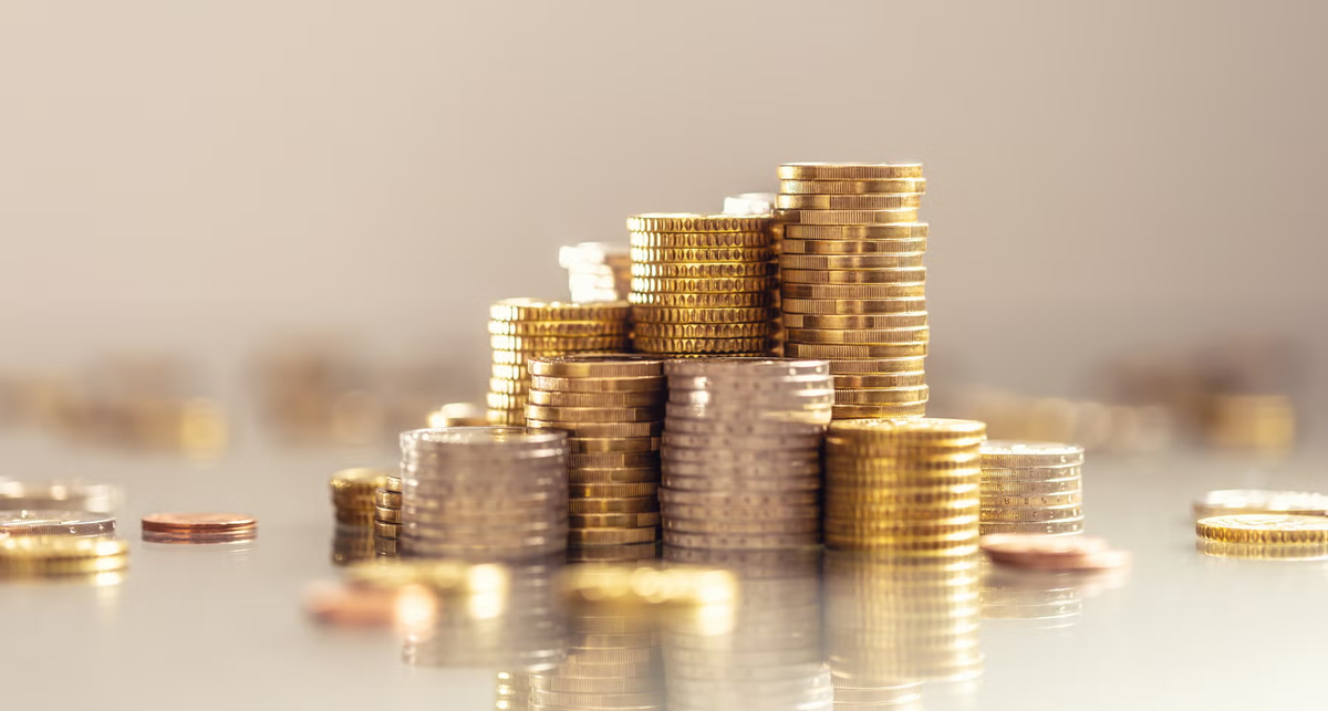 Two hikers found a can with $300,000 in gold coins inside