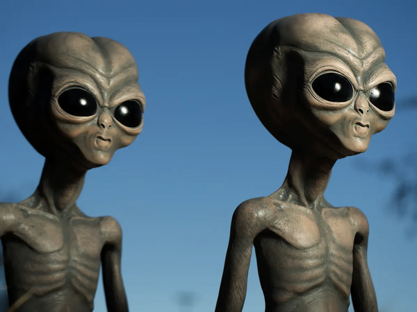 UK space exploration boss says that aliens definitely exist