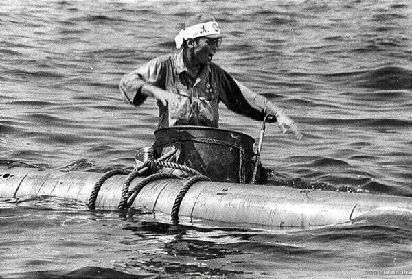 During World War II Japan used kamikaze submarines